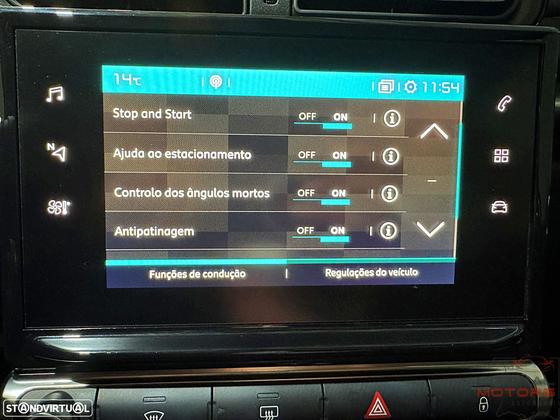 Citroën C3 1.2 PureTech Shine - 33