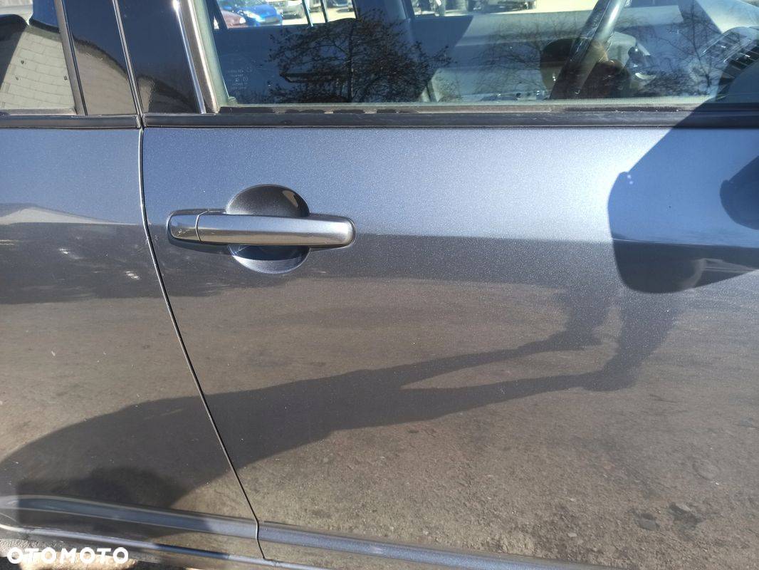 Drzwi prawy przód SUZUKI SWIFT IV MK6 04-10 ZY4 5drzwi Europa - 2