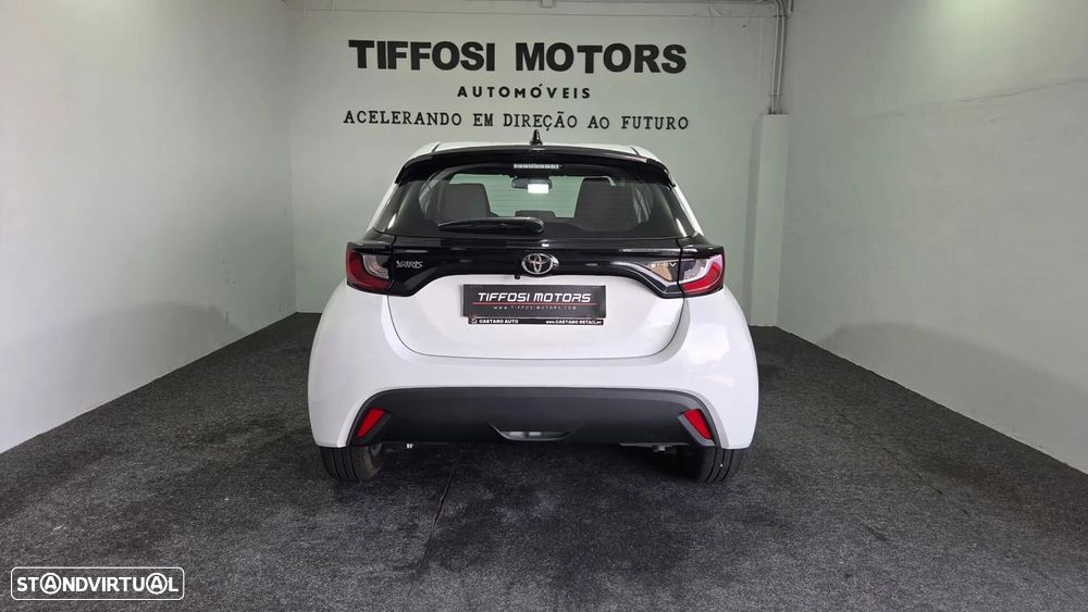 Toyota Yaris 1.5 HDF Comfort Plus - 9