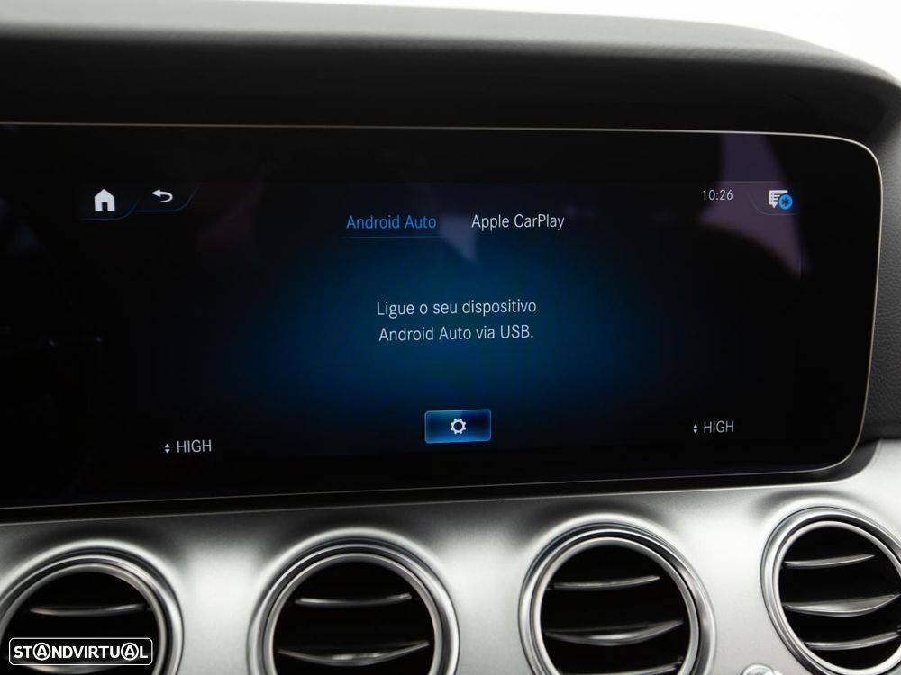 Mercedes-Benz E 300 de 9G-TRONIC - 31