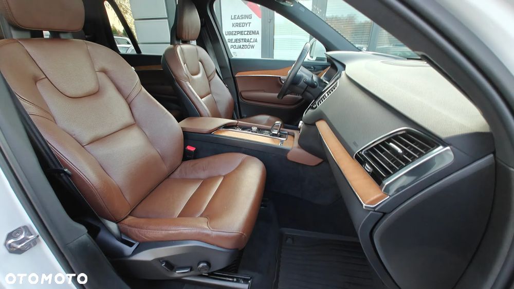 Volvo XC 90 T8 AWD Plug-In Hybrid Inscription 7os - 15