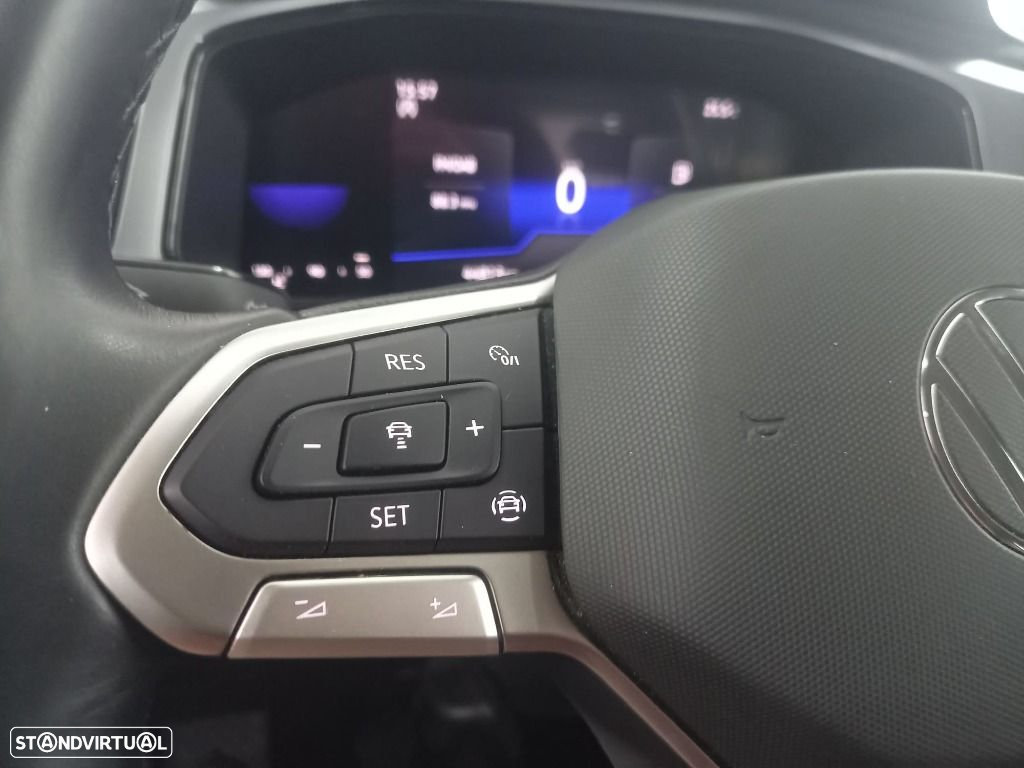 VW T-Roc 1.0 TSI Urban - 18