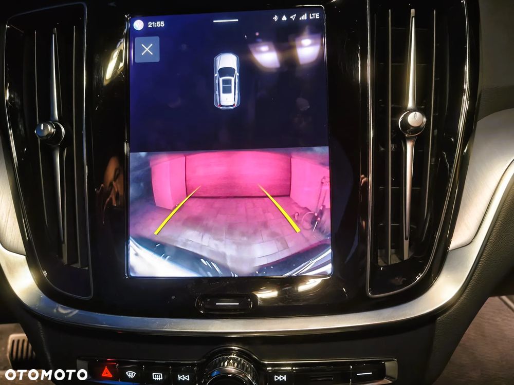 Volvo V60 B3 B Essential - 23