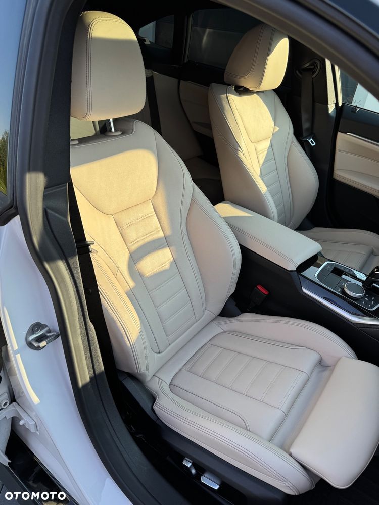 BMW Seria 4 430i xDrive M Sport - 17