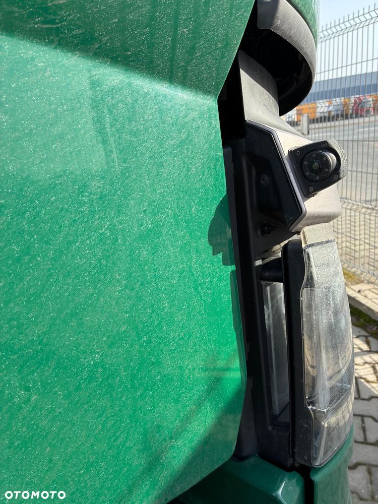 Renault T480 HIGH SLEPER CAB - 12