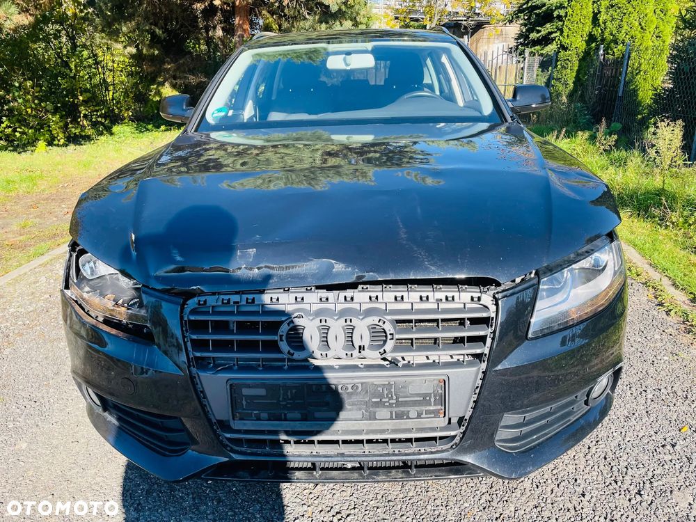 Audi A4 Avant 2.0 TDI DPF multitronic Attraction - 8