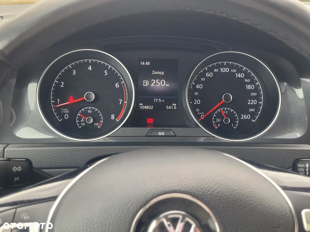 Volkswagen Golf 1.4 TSI BMT Comfortline - 12