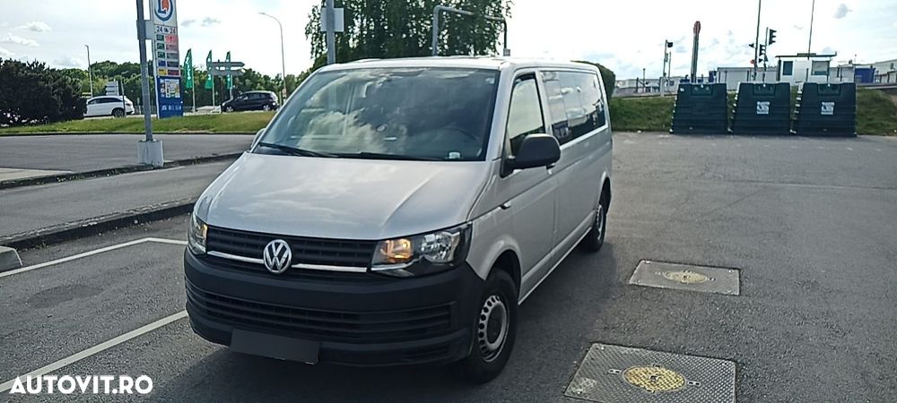 Volkswagen Multivan - 13