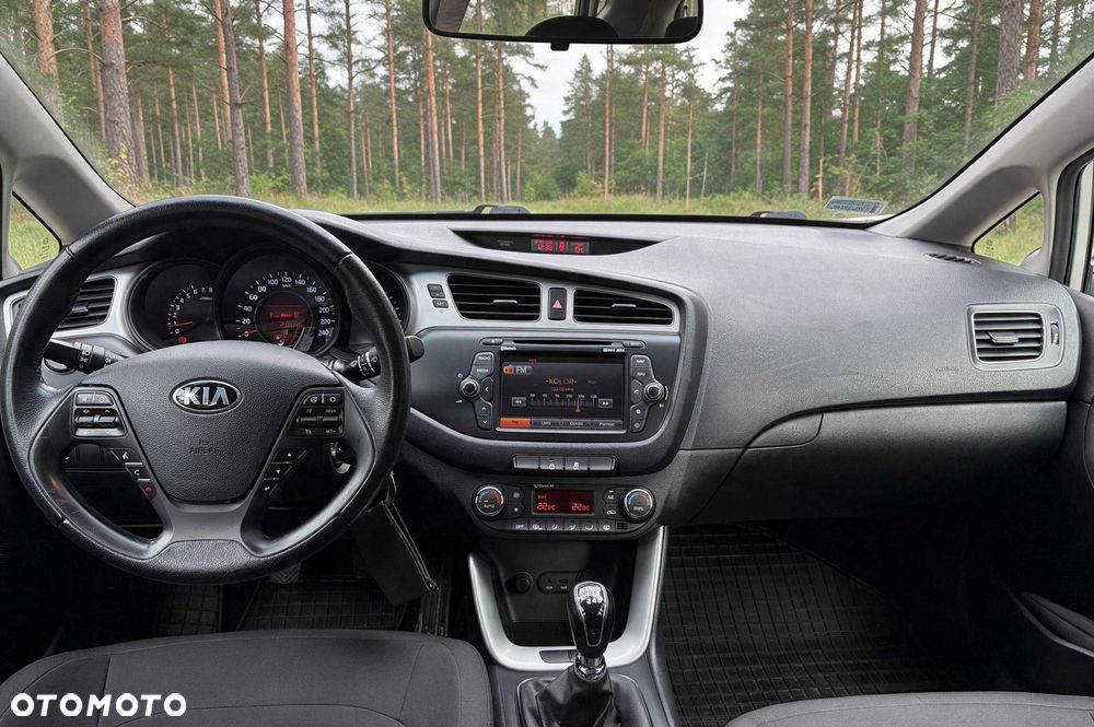 Kia Ceed - 7