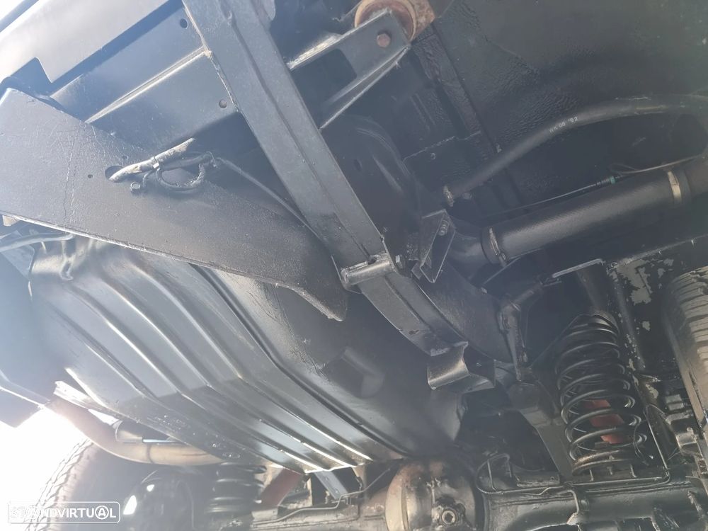 Land Rover Range Rover - 28