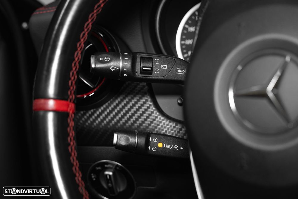 Mercedes-Benz A 45 AMG 4Matic Speedshift 7G-DCT - 9