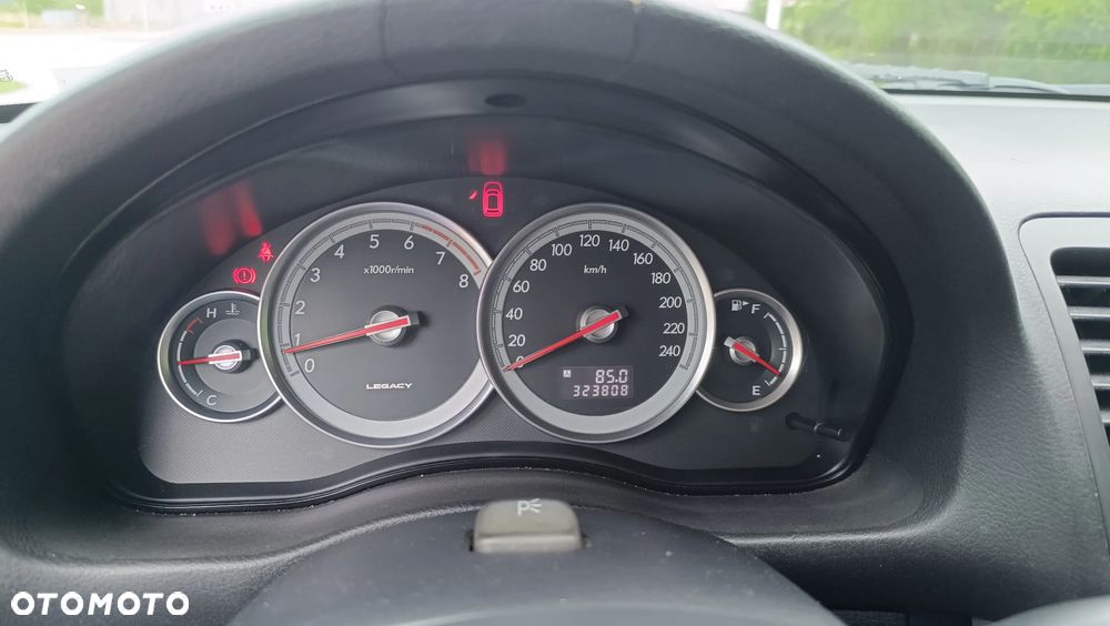 Subaru Legacy 2.0 4WD Celebration - 23