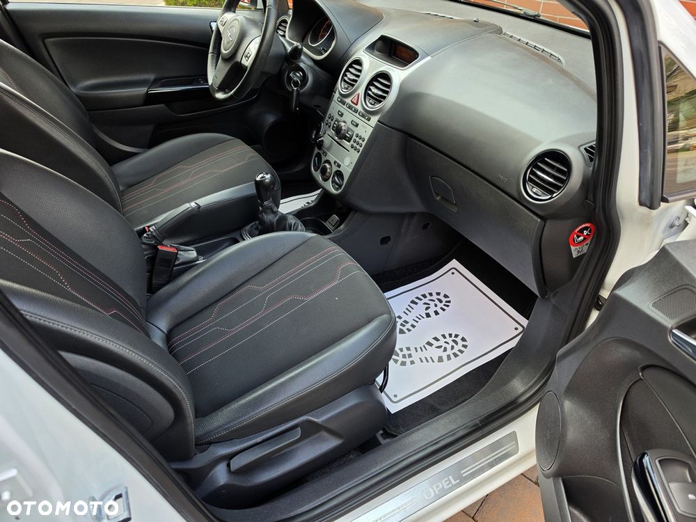 Opel Corsa 1.2 16V EcoFLEX Start-Stop 150 Jahre - 8