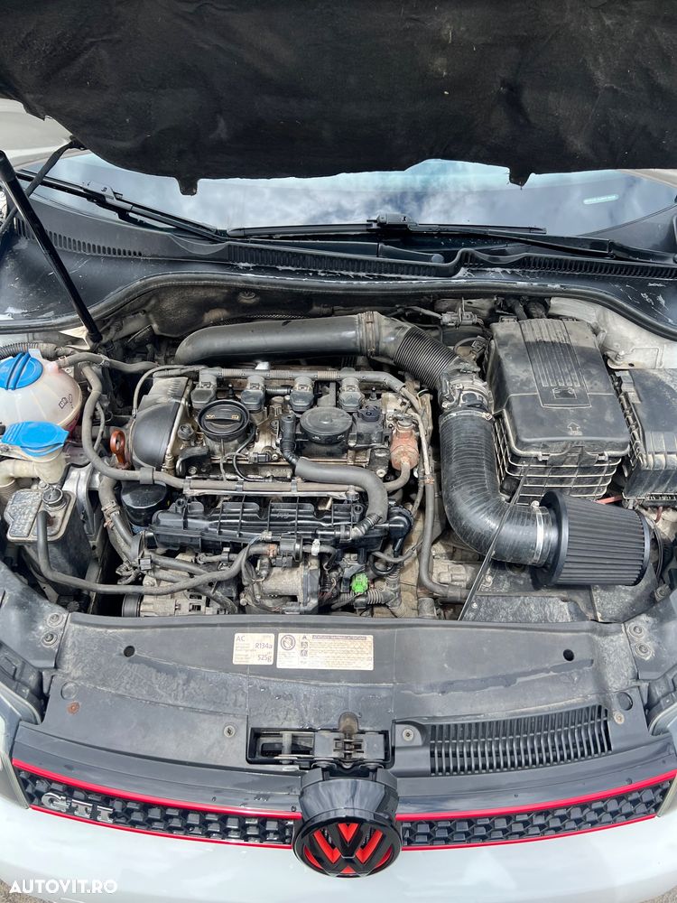 Volkswagen Golf - 9
