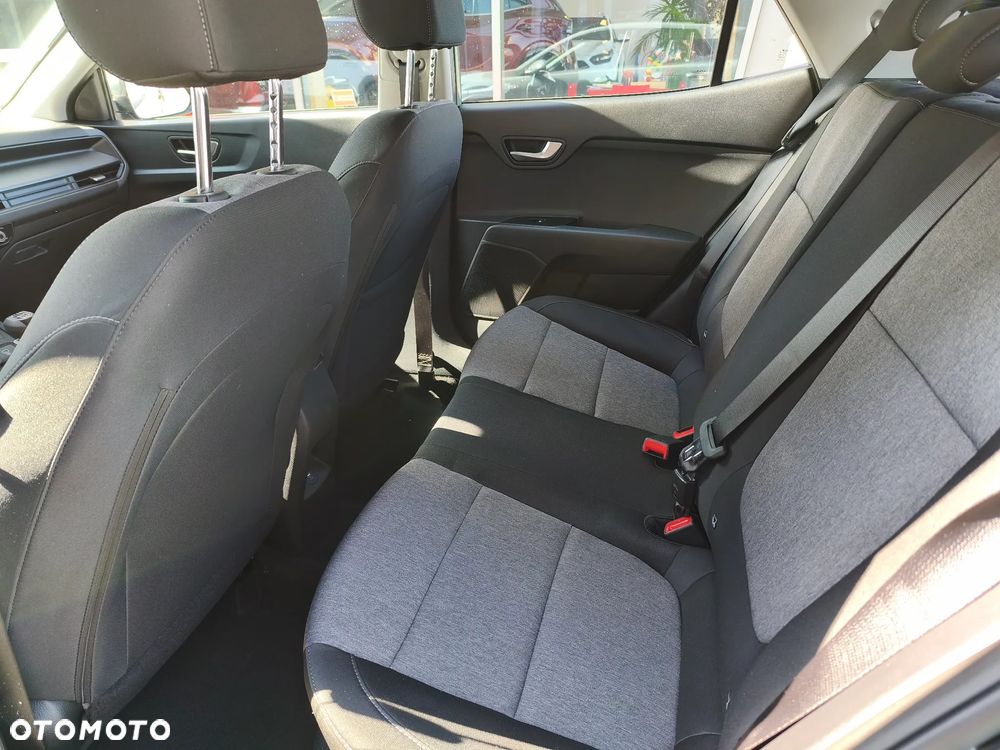 Kia Stonic 1.0 T-GDI M - 12