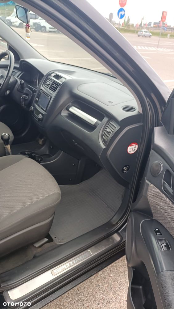 Kia Sportage - 11