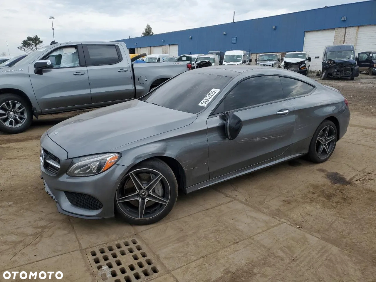 Mercedes-Benz Klasa C 300 9G-TRONIC - 2