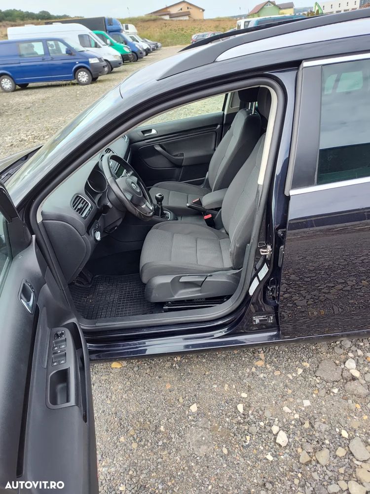 Volkswagen Golf 1.6 TDI - 7