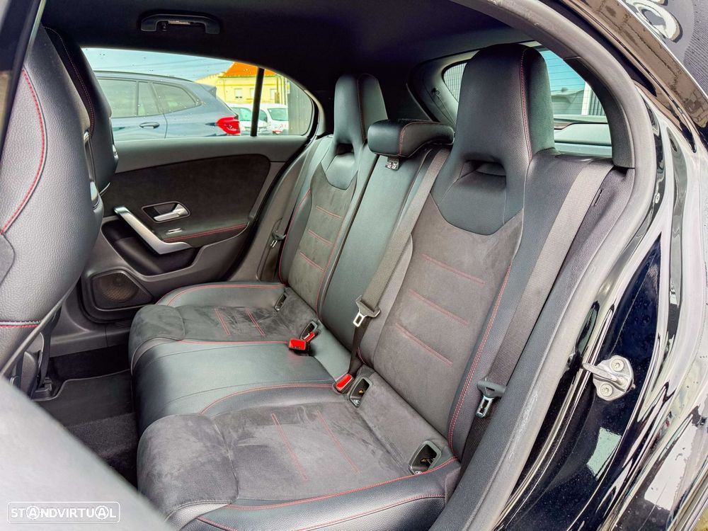 Mercedes-Benz A 250 e AMG Line - 25