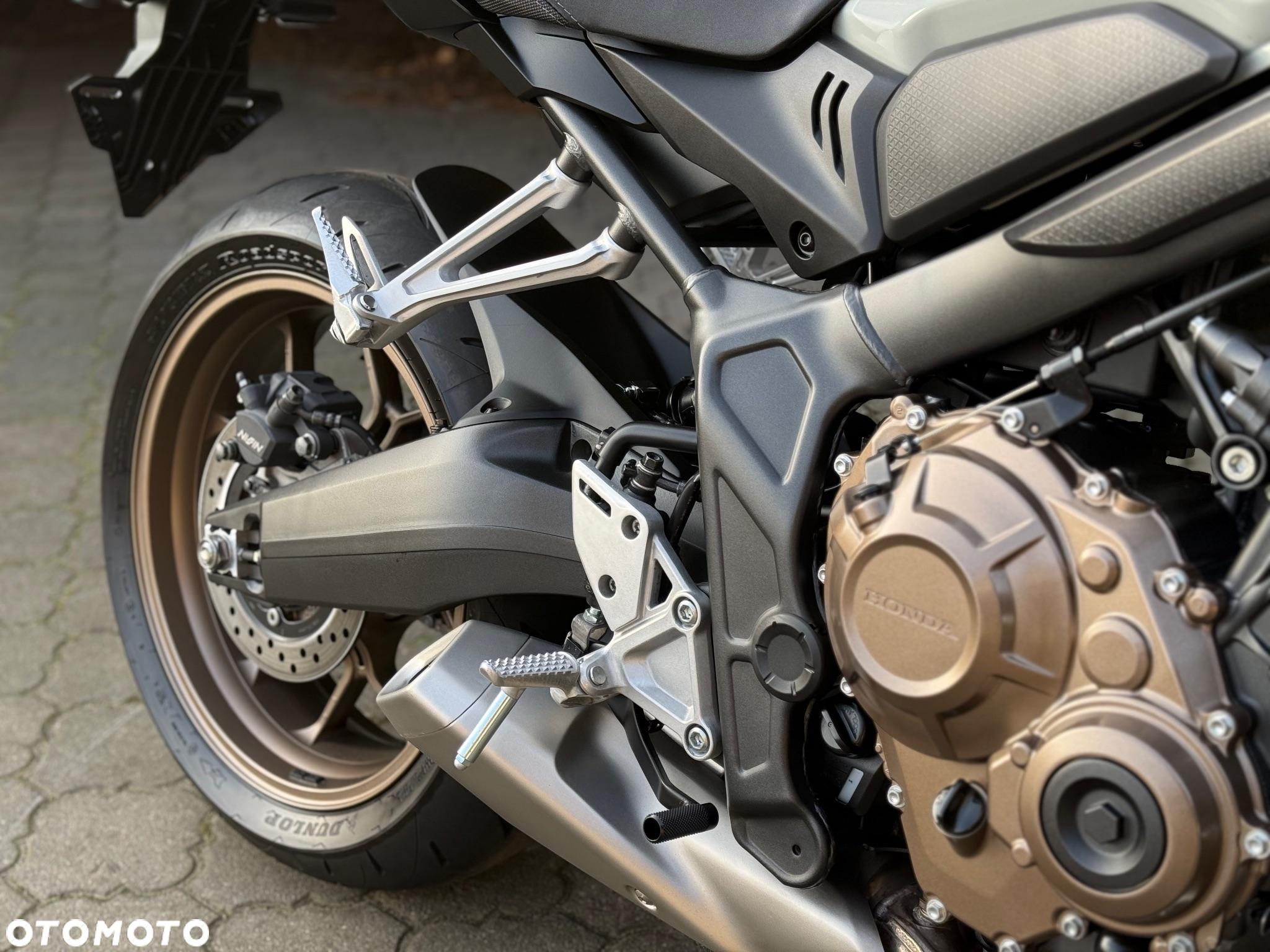 Honda CB - 15