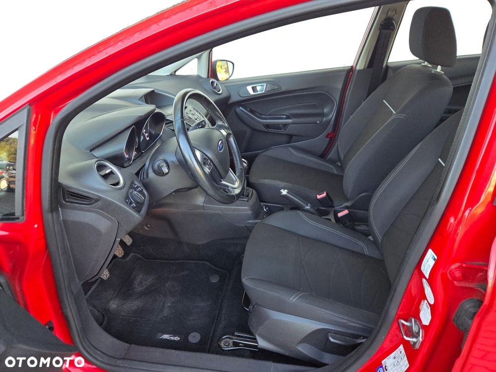 Ford Fiesta - 8