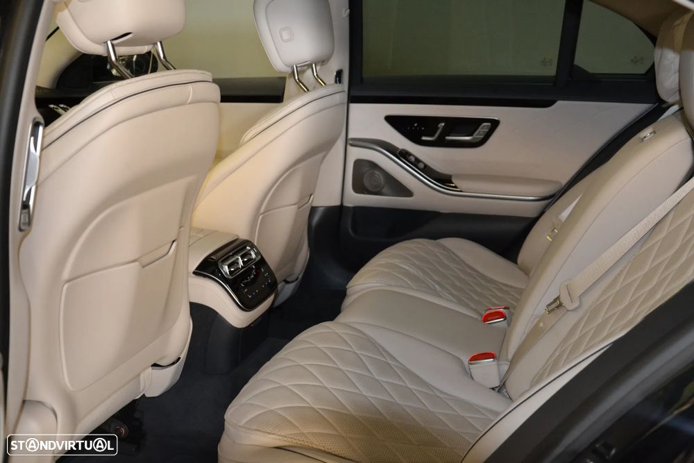 Mercedes-Benz S 400 d 4Matic - 24