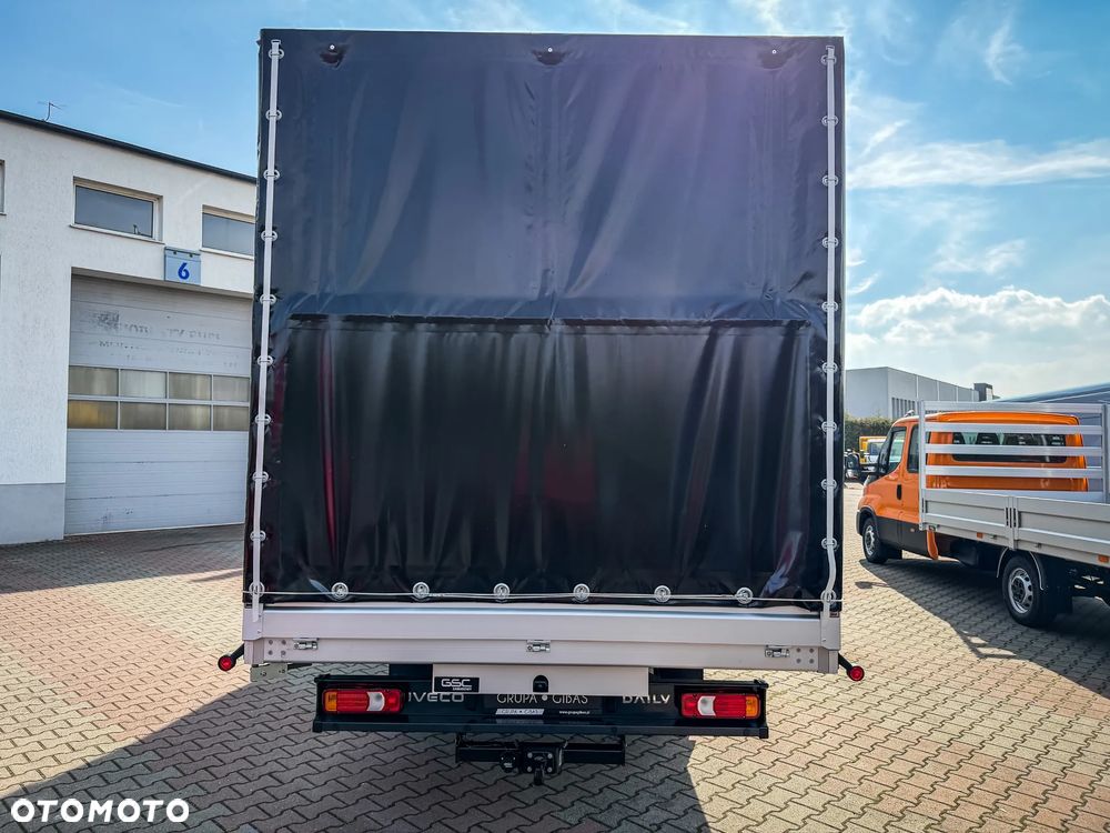 Iveco Daily plandeka 10ep, sypialnia - 8