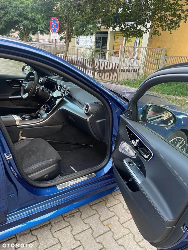 Mercedes-Benz Klasa C 300 d mHEV AMG - 10