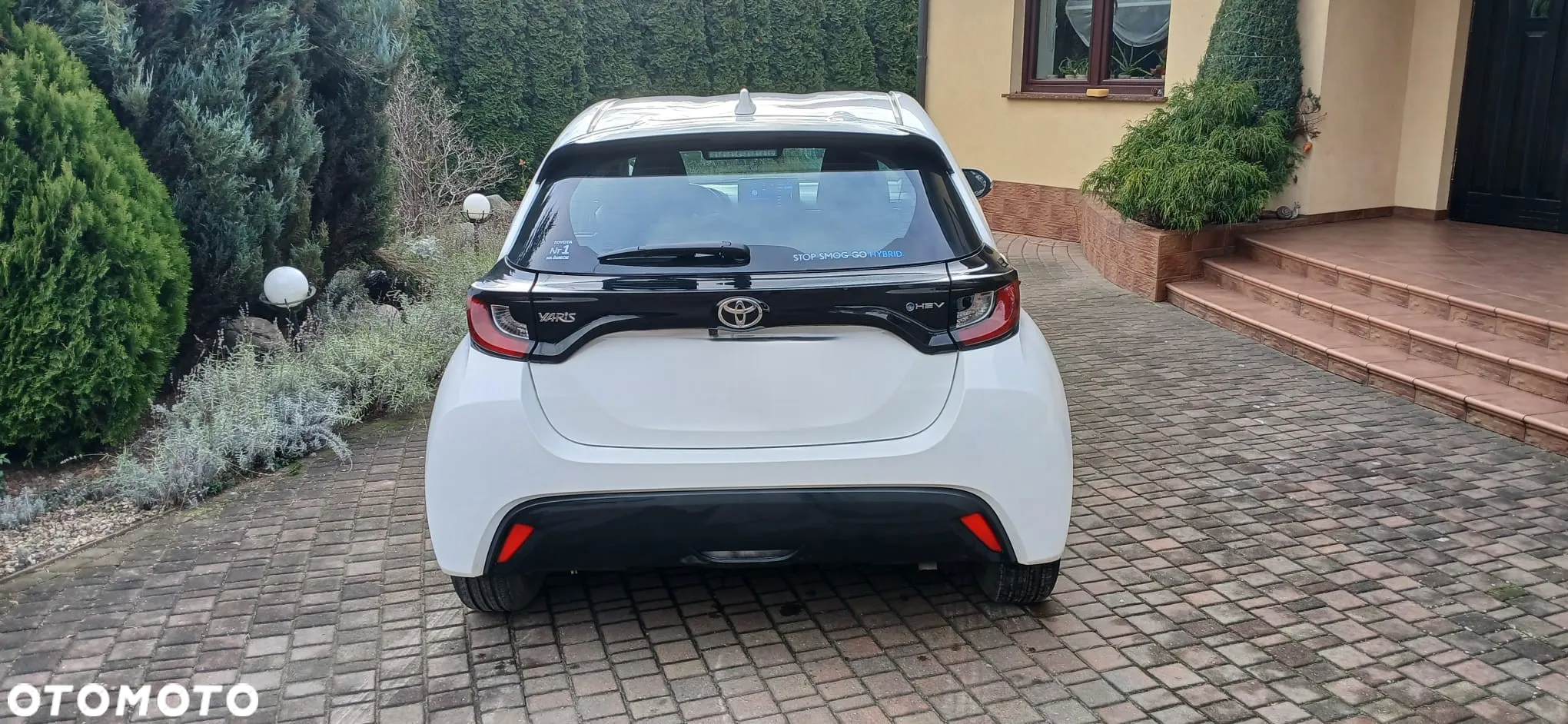 Toyota Yaris Hybrid 1.5 Comfort - 2