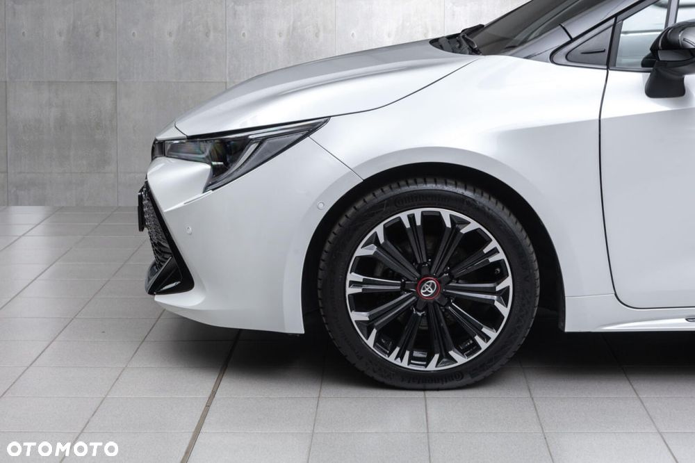 Toyota Corolla 1.8 Hybrid Club - 21
