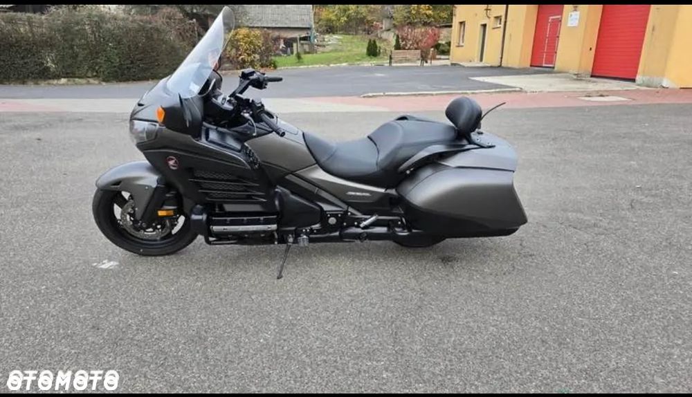 Honda GL - 3