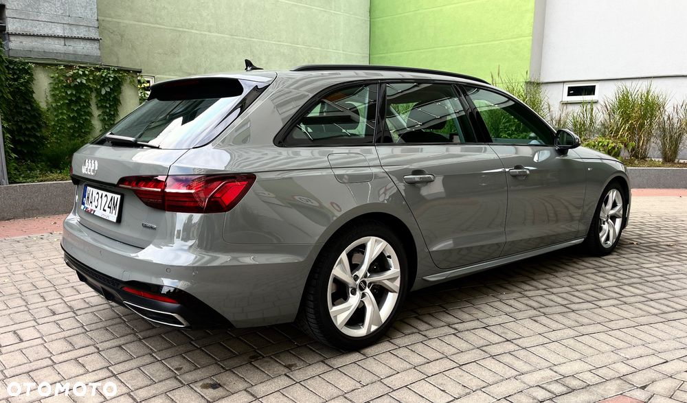 Audi A4 Avant 40 TDI quattro S tronic S line - 11