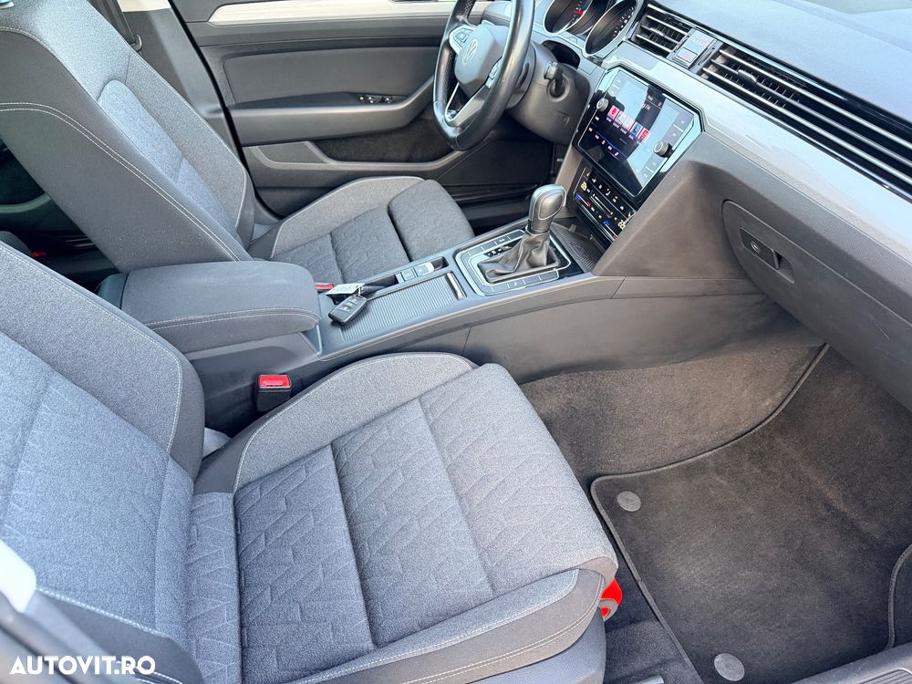 Volkswagen Passat 2.0 TDI DSG Business - 11