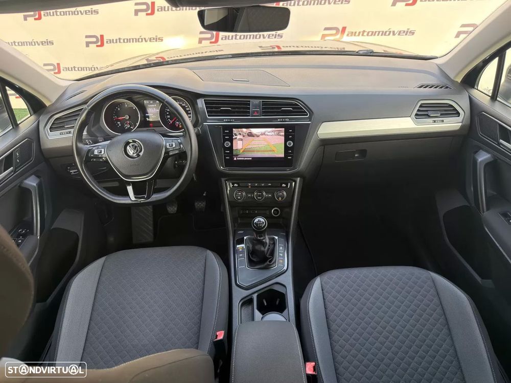 VW Tiguan 1.6 TDI Confortline - 12