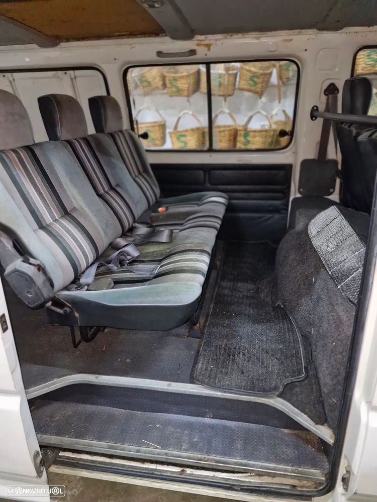 Mitsubishi L300 2.5 D P05 - 4