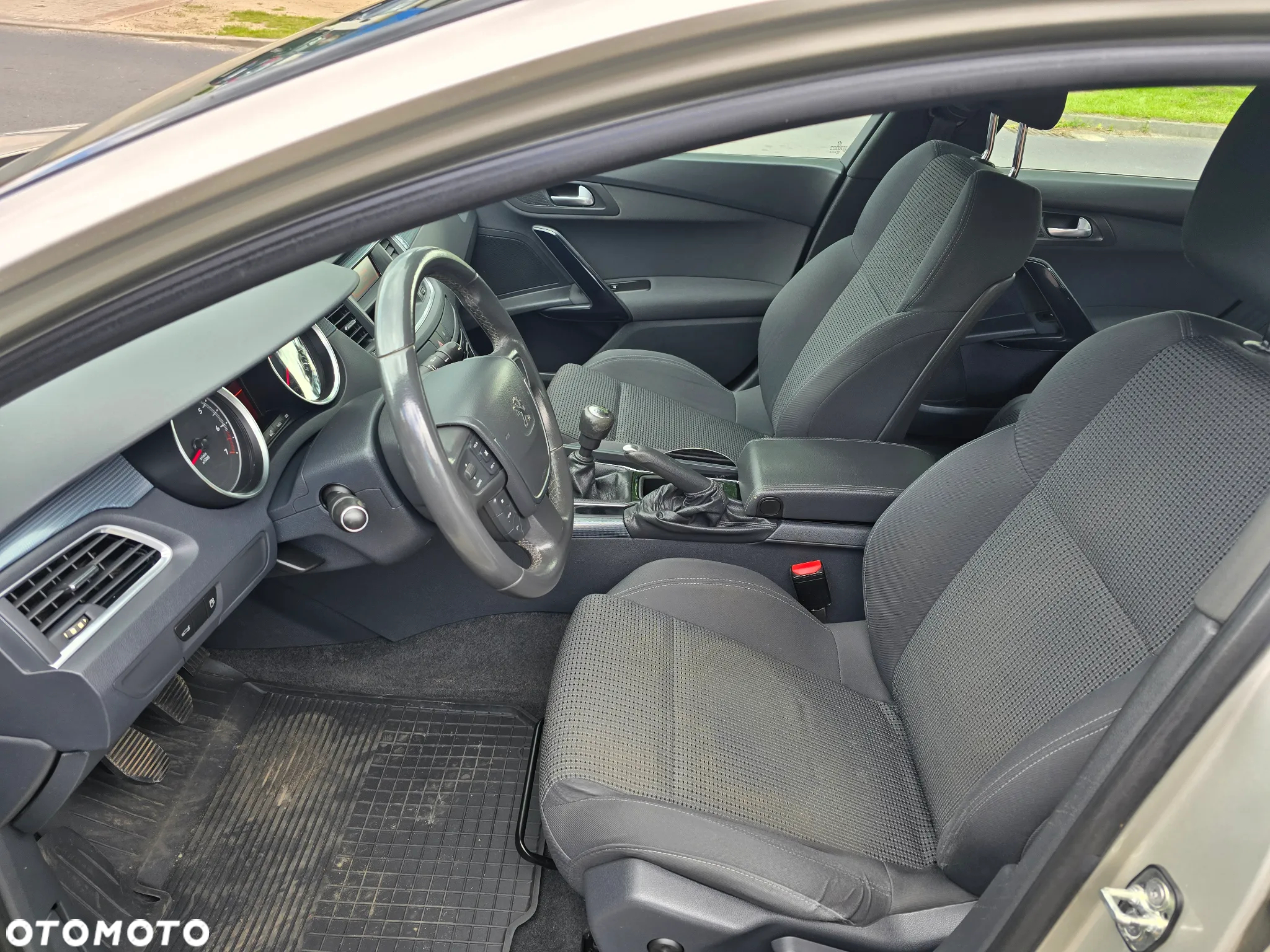 Peugeot 508 1.6 T Active - 8