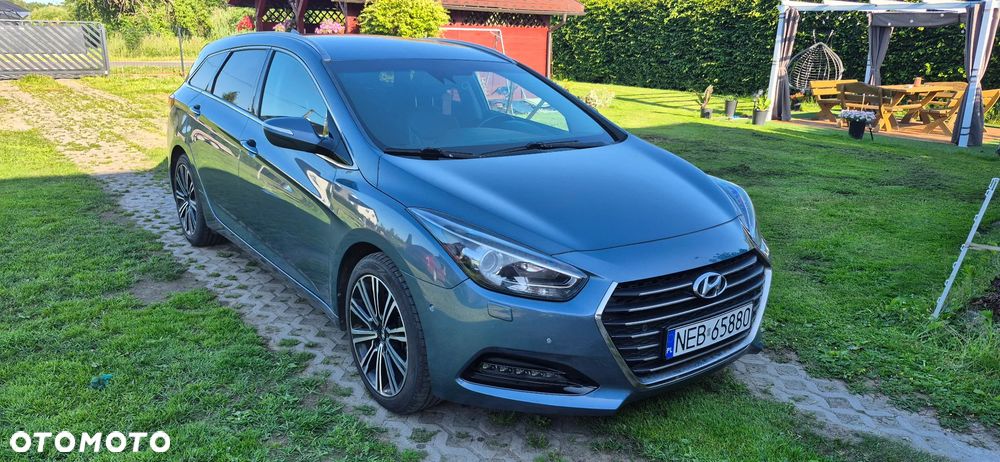 Hyundai i40 1.7 CRDi Premium DCT - 1
