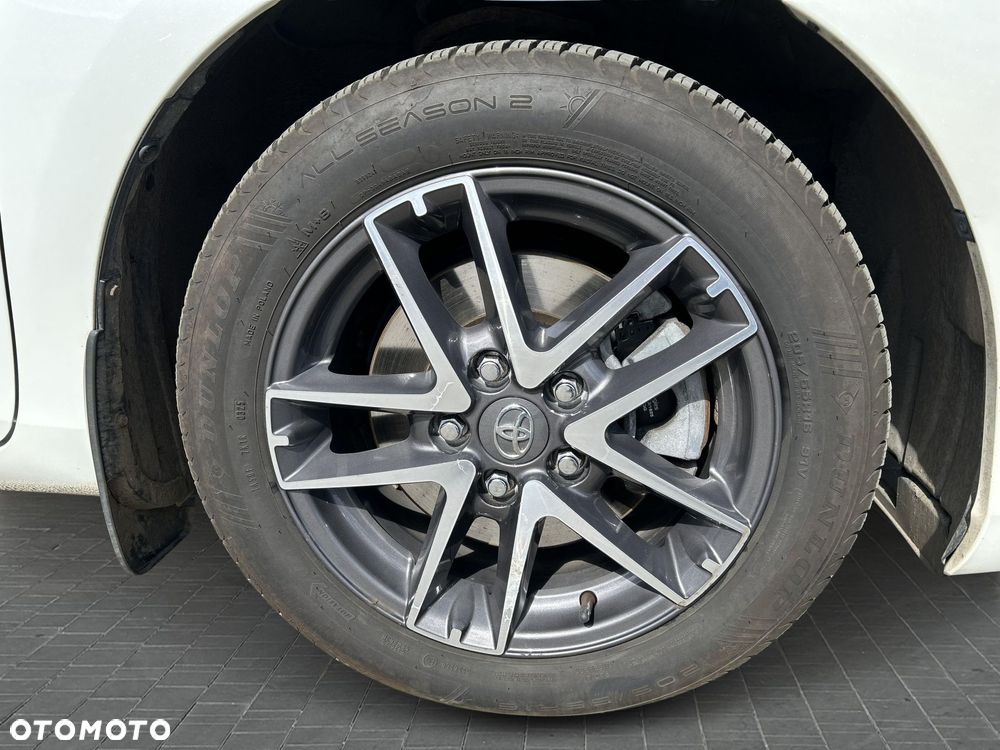 Toyota Auris - 20