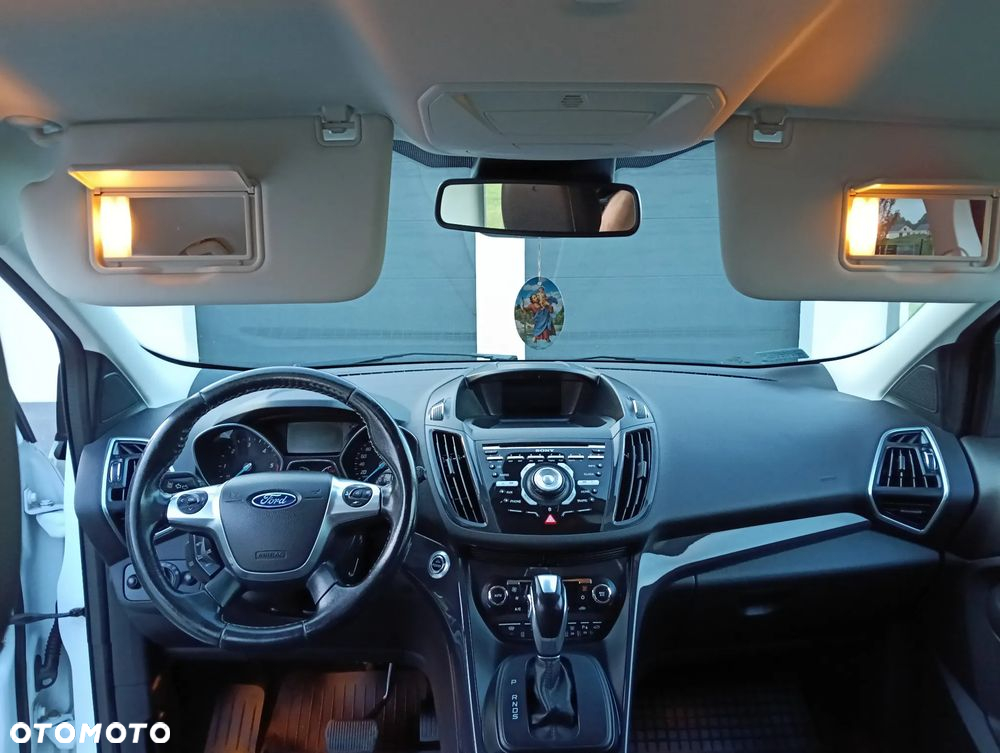 Ford Kuga 2.0 TDCi 4WD Titanium Plus - 14