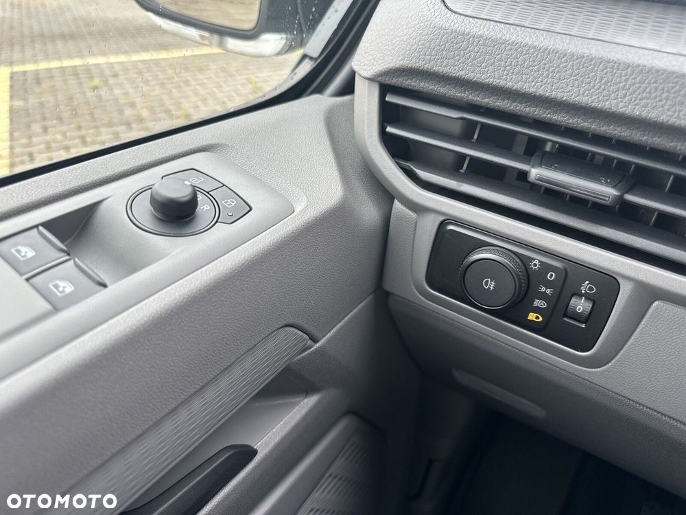 Volkswagen Transporter - 20