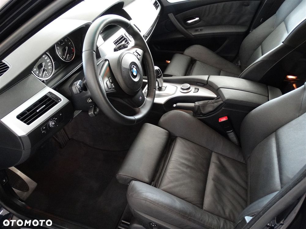 BMW Seria 5 530i - 10