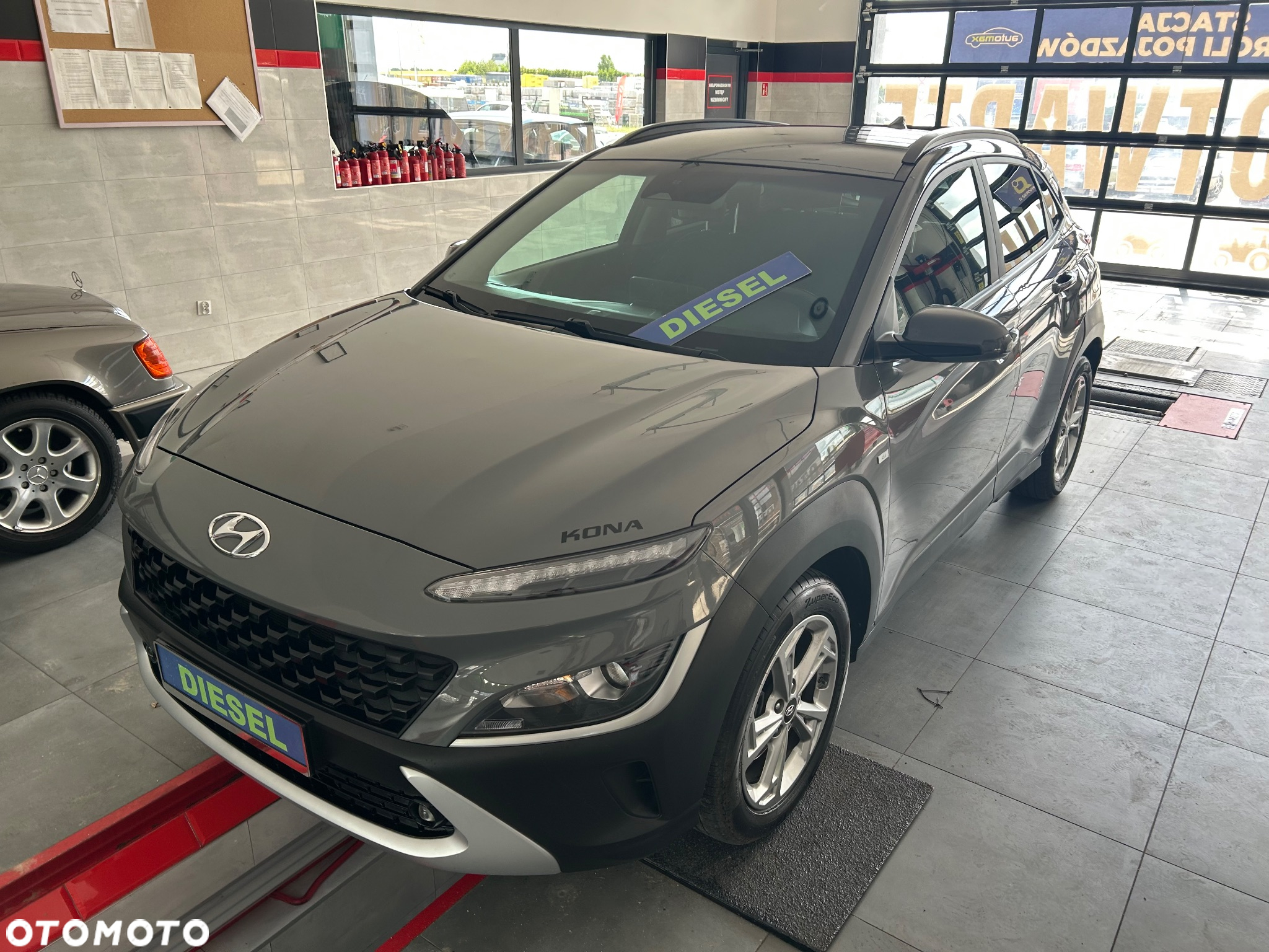 Hyundai Kona 1.6 GDI DCT Hybrid Premium - 2