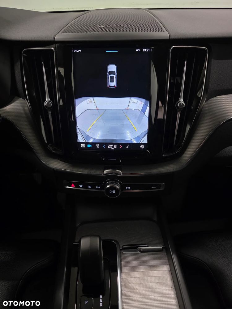 Volvo XC 60 B4 D Geartronic RDesign - 10