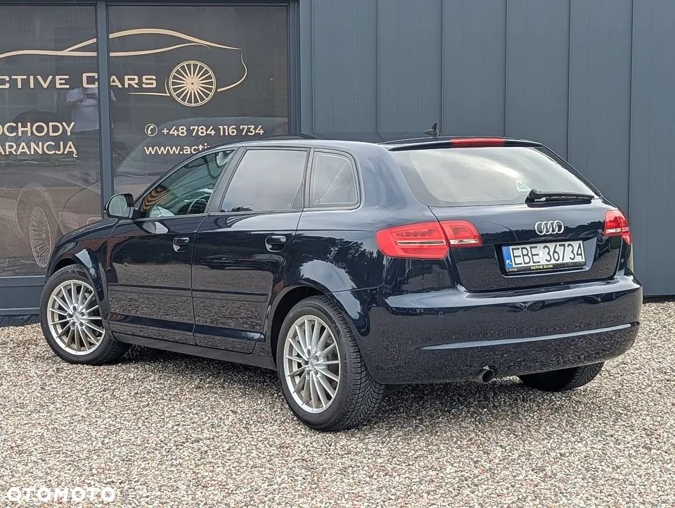 Audi A3 Sportback 2.0 TDI DPF S line Sportpaket - 11