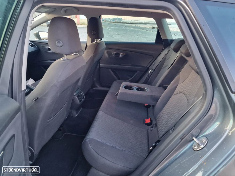 SEAT Leon ST 1.6 TDI Style Ecomotive - 11
