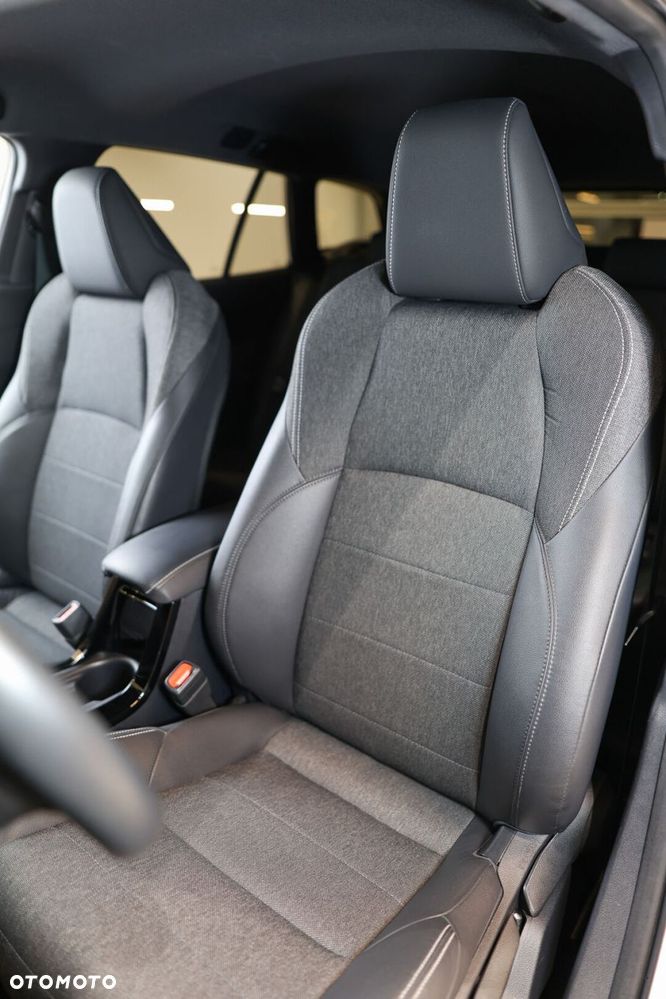 Toyota Corolla 1.8 Hybrid Style - 8