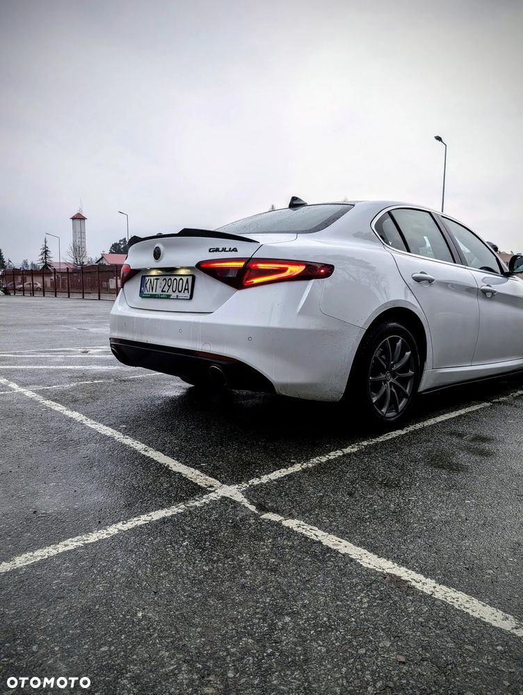 Alfa Romeo Giulia 2.0 Turbo TI Q4 - 8