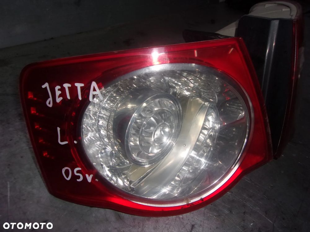 LAMPA TYŁ LEWA PRAWA VOLKSWAGEN JETTA - 2
