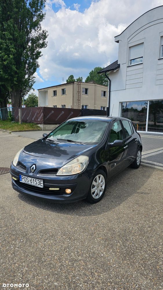 Renault Clio 1.5 dCi Authentique - 1