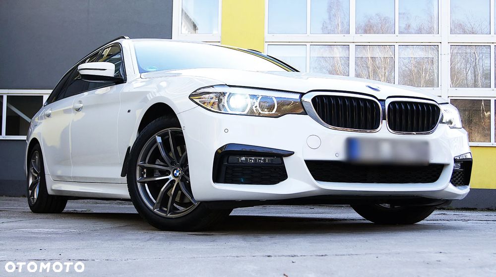 BMW Seria 5 520d xDrive M Sport sport - 32